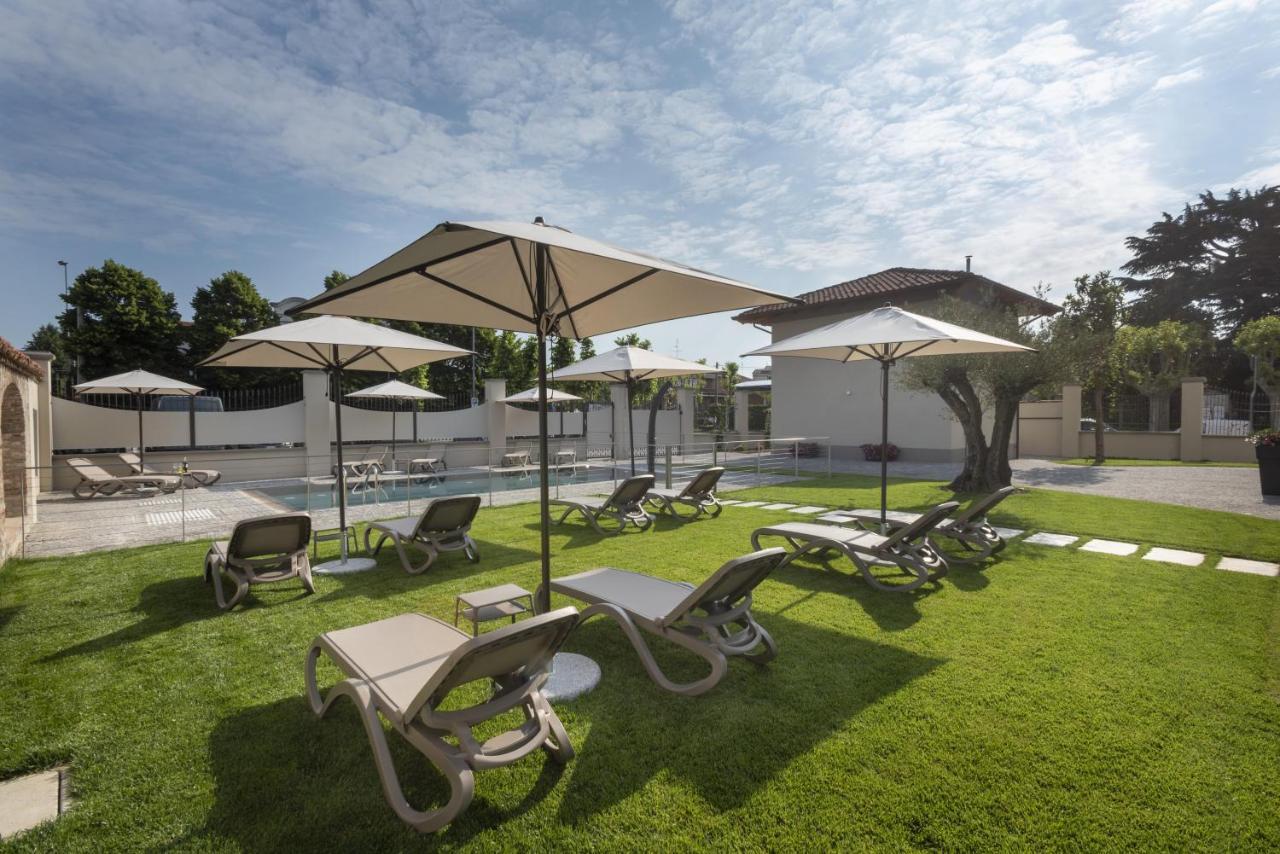 Villa Bernasconi Narzole Luaran gambar
